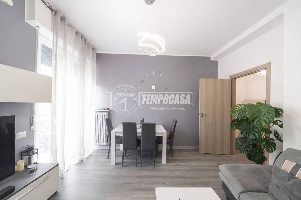 appartamento in vendita a Muggiò in zona Taccona