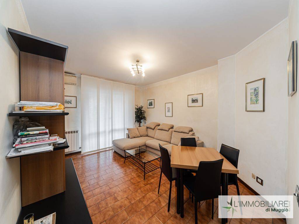 appartamento in vendita a Muggiò in zona Taccona