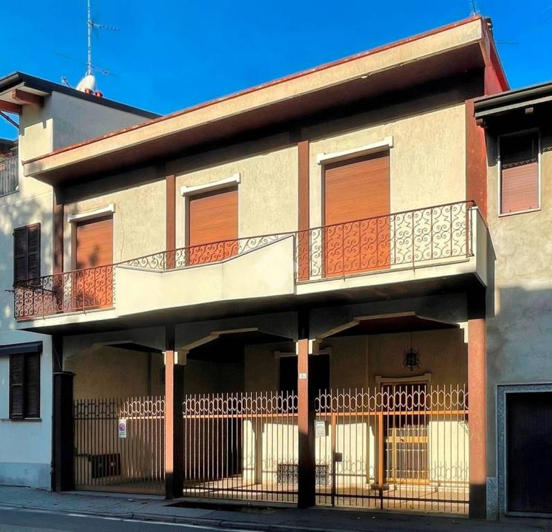 casa indipendente in vendita a Muggiò
