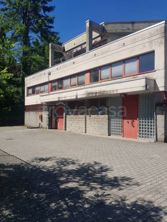 ufficio in vendita a Muggiò