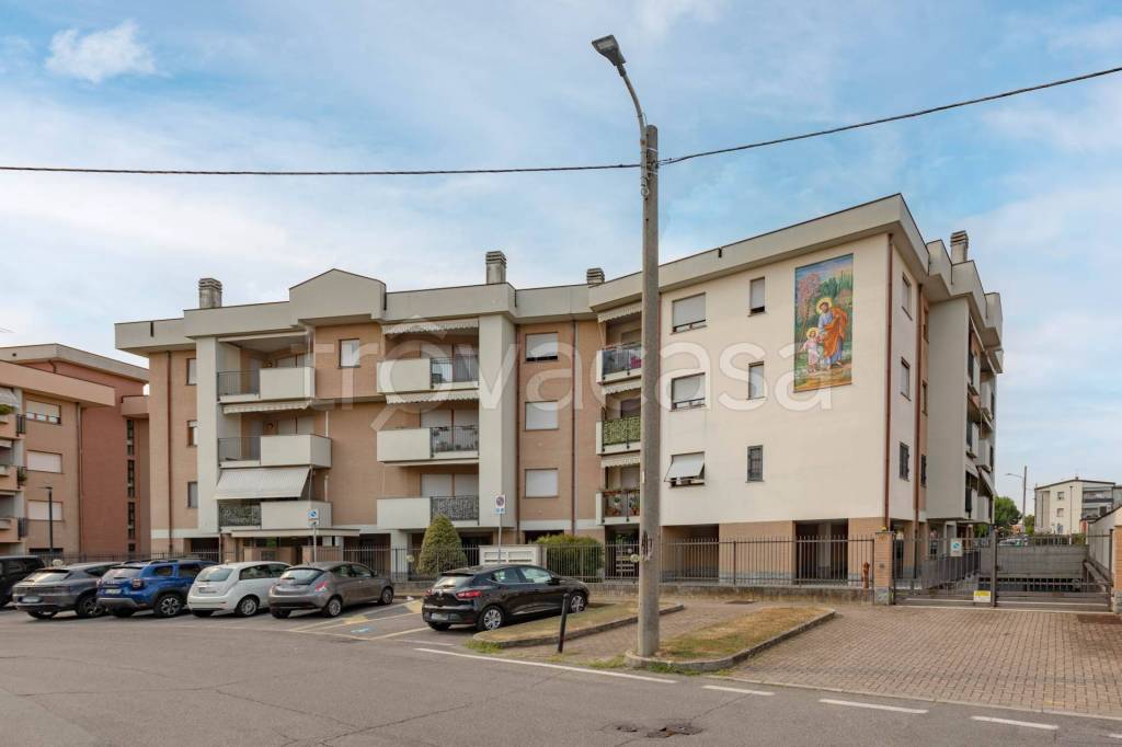 appartamento in vendita a Muggiò in zona Taccona