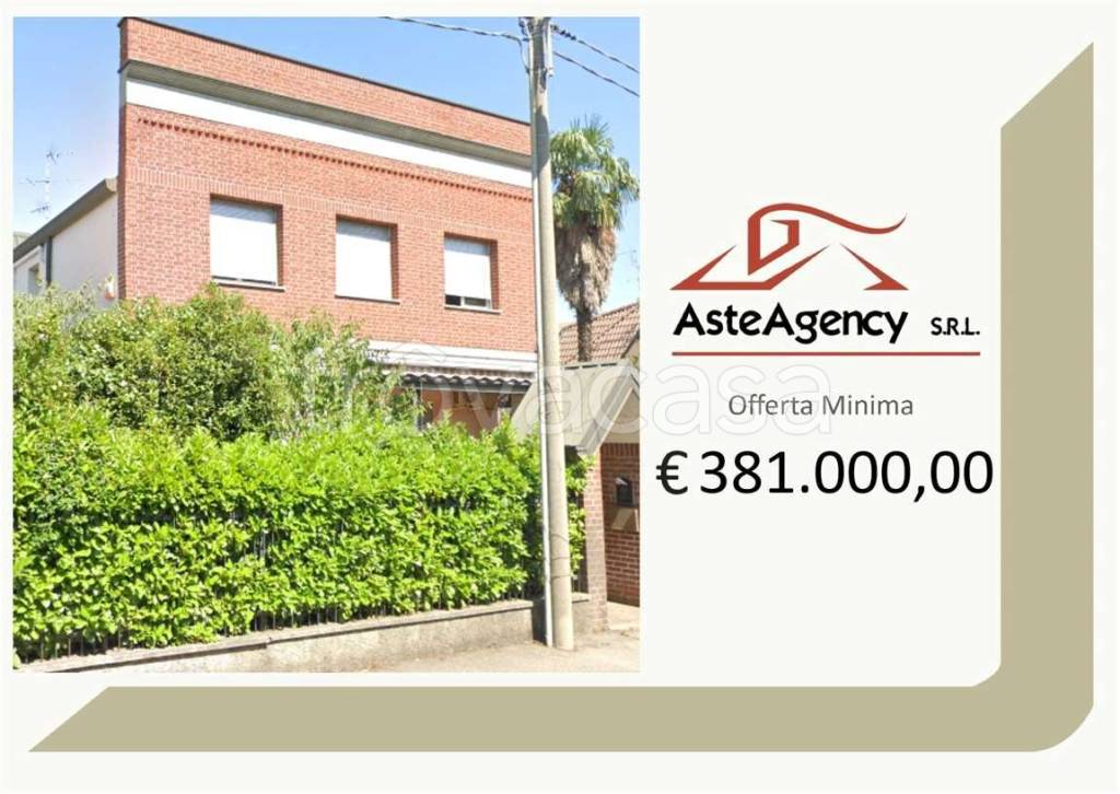 casa indipendente in vendita a Muggiò