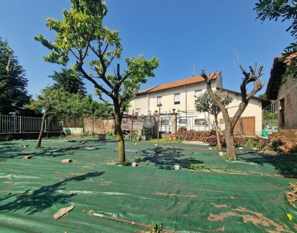 casa indipendente in vendita a Muggiò in zona Taccona