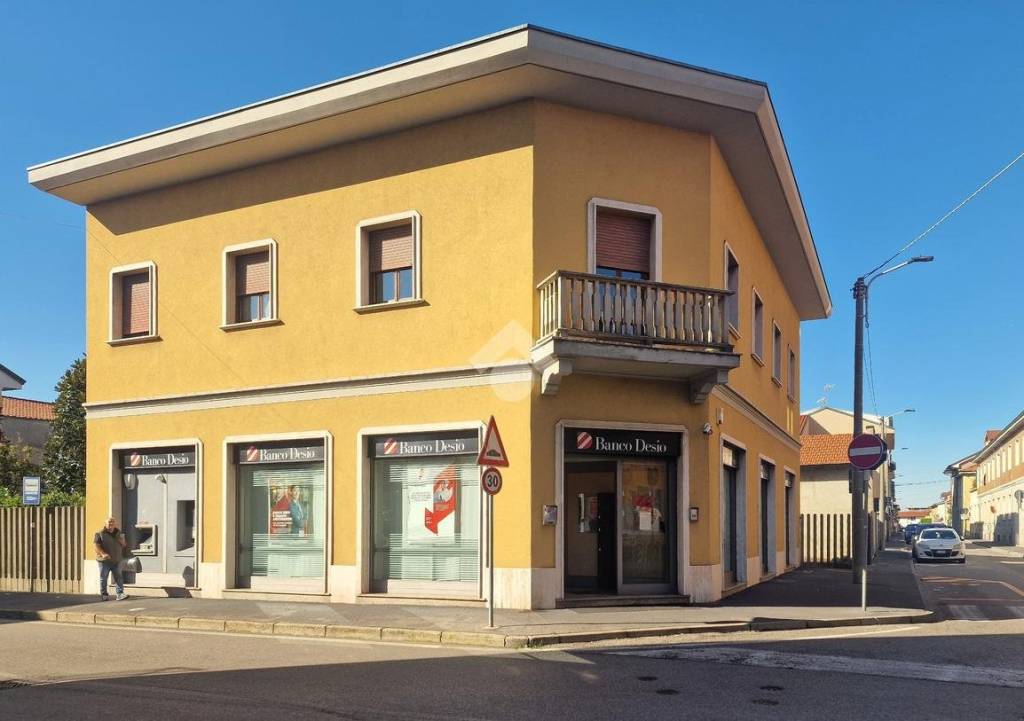 casa indipendente in vendita a Muggiò