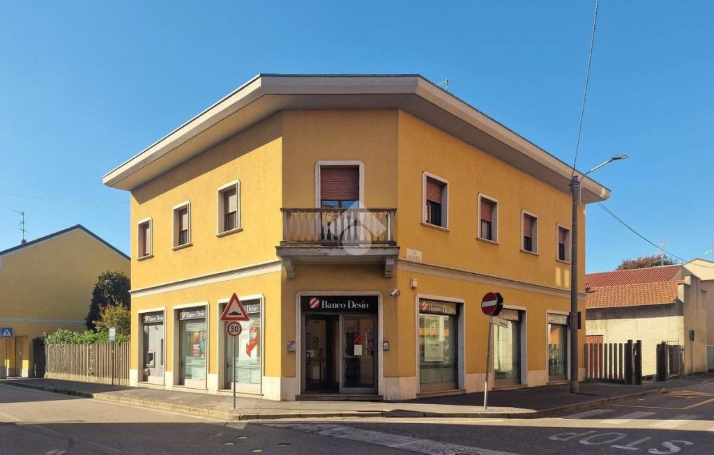 casa indipendente in vendita a Muggiò