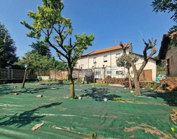 casa indipendente in vendita a Muggiò in zona Taccona