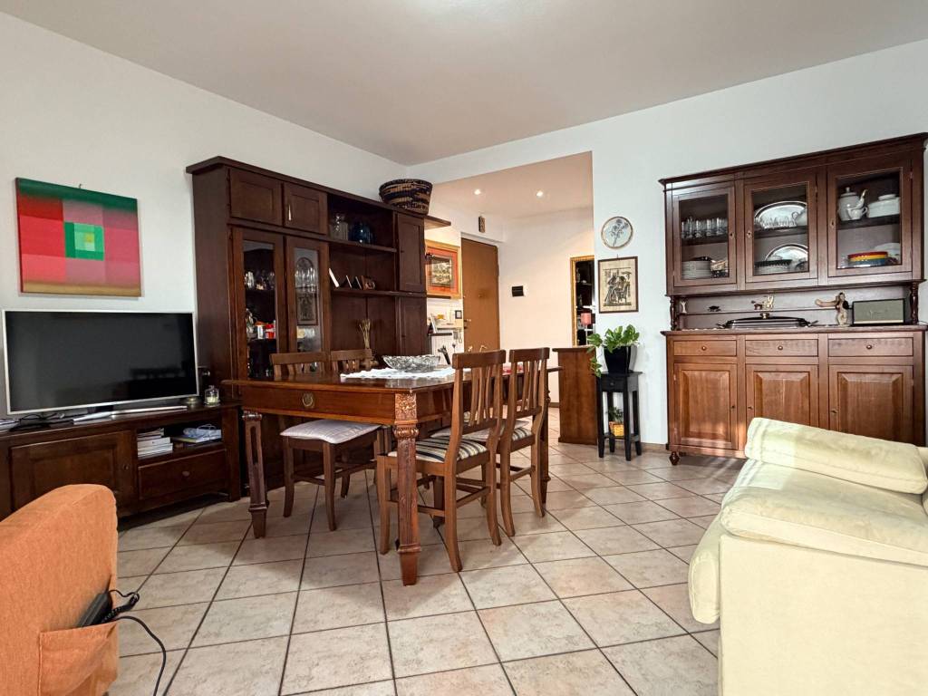 appartamento in vendita a Muggiò in zona Taccona