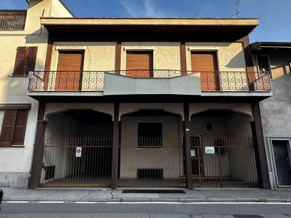 casa indipendente in vendita a Muggiò