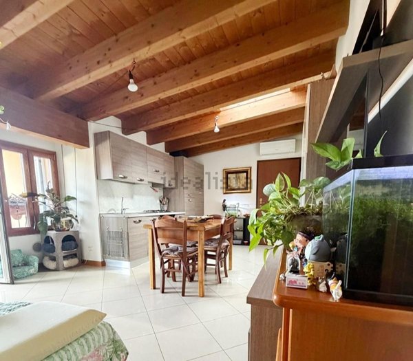 appartamento in vendita a Muggiò in zona Taccona