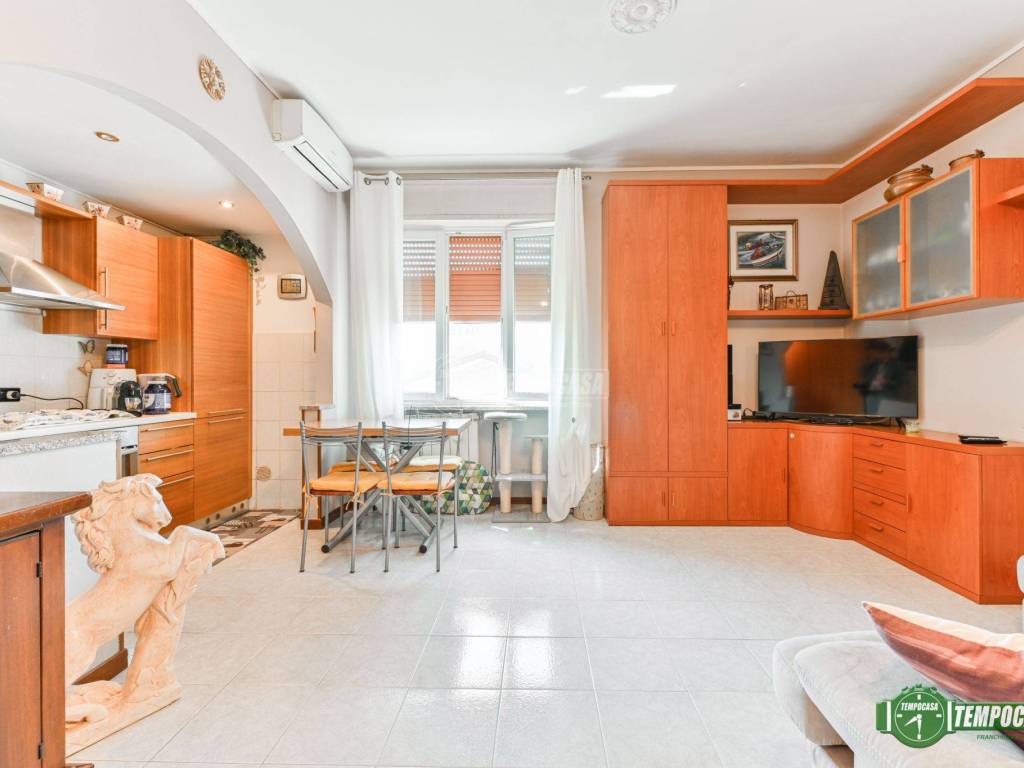 appartamento in vendita a Nova Milanese