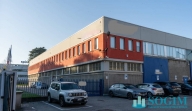 locale commerciale in vendita a Nova Milanese