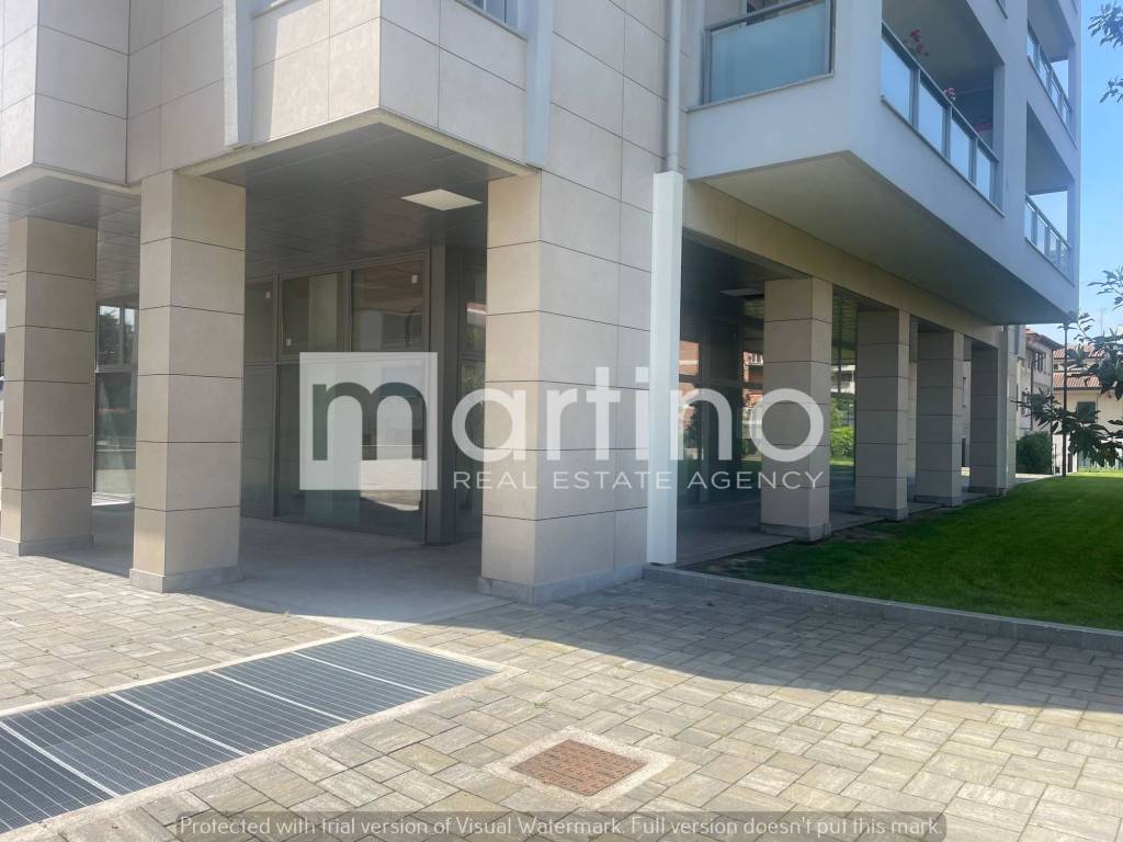 negozio in vendita a Nova Milanese