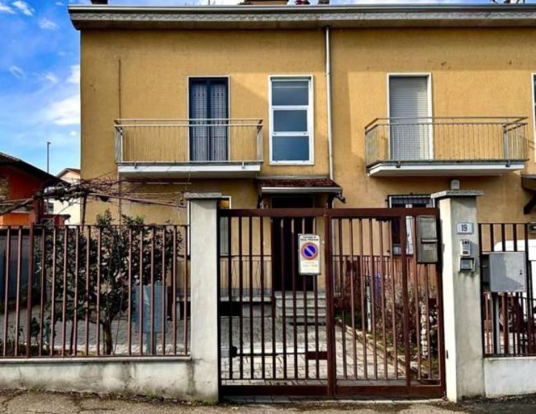 appartamento in vendita a Nova Milanese