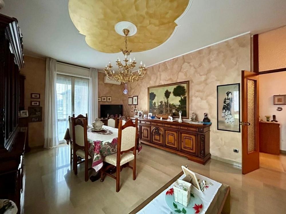 appartamento in vendita a Nova Milanese