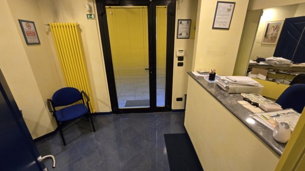 negozio in vendita a Nova Milanese