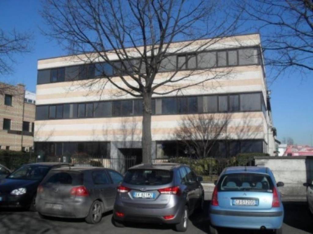 ufficio in vendita a Nova Milanese