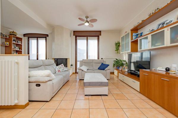 appartamento in vendita a Nova Milanese