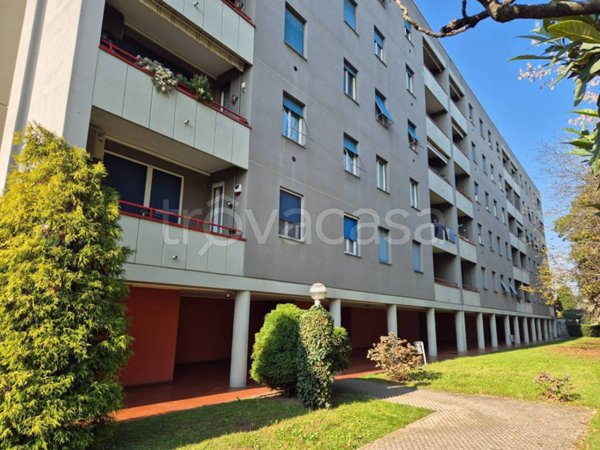 appartamento in vendita a Nova Milanese