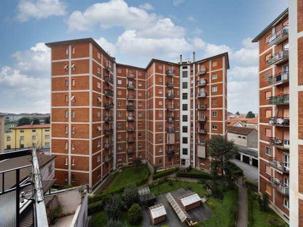 appartamento in vendita a Nova Milanese