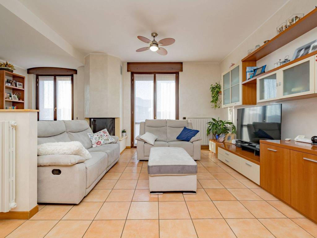 appartamento in vendita a Nova Milanese