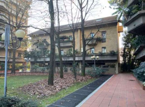 appartamento in vendita a Nova Milanese