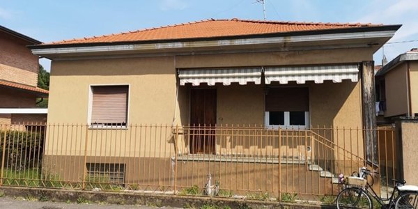 casa indipendente in vendita a Nova Milanese