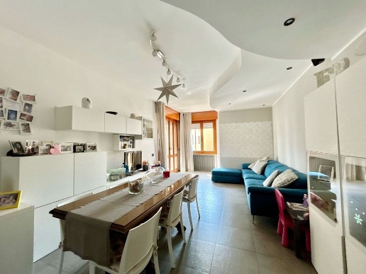 appartamento in vendita a Nova Milanese