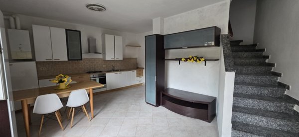 casa indipendente in vendita a Nova Milanese