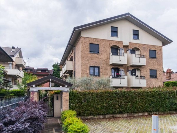 appartamento in vendita a Nova Milanese