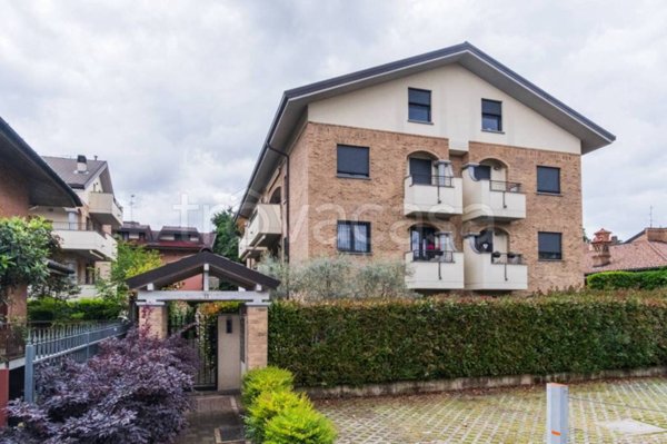 appartamento in vendita a Nova Milanese