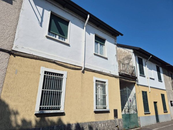 casa indipendente in vendita a Nova Milanese