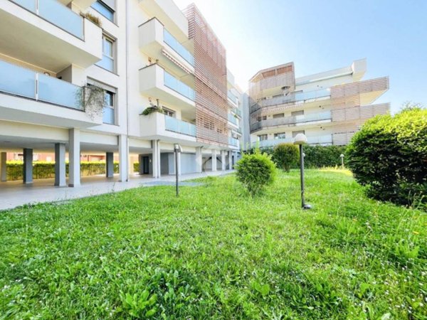 appartamento in vendita a Nova Milanese