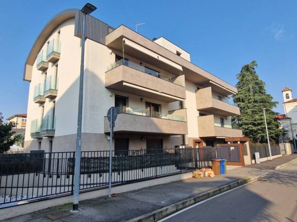 appartamento in vendita a Nova Milanese
