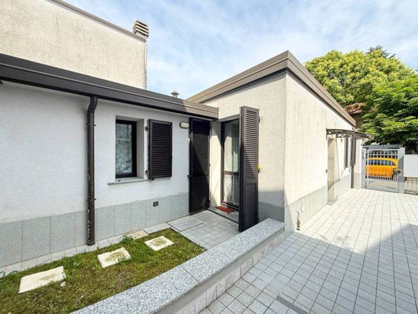 appartamento in vendita a Nova Milanese
