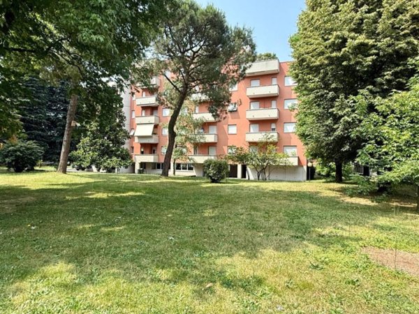 appartamento in vendita a Nova Milanese