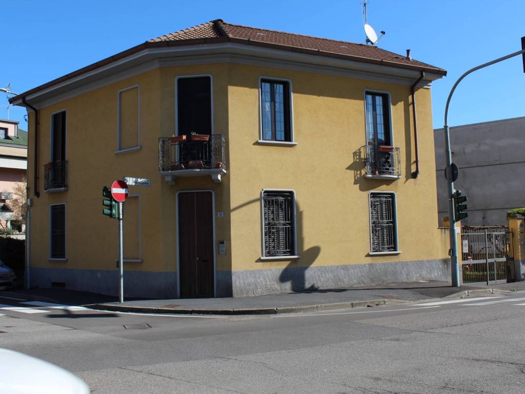 appartamento in vendita a Nova Milanese