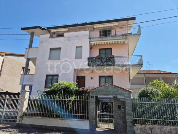 appartamento in vendita a Nova Milanese