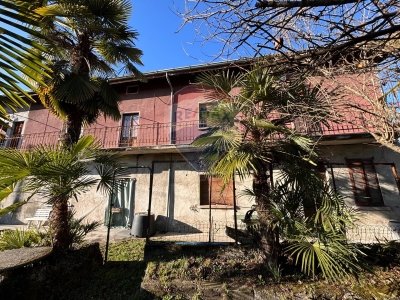 casa indipendente in vendita a Nova Milanese