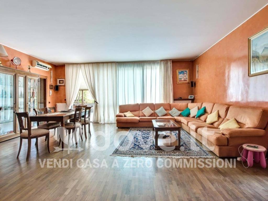 appartamento in vendita a Nova Milanese
