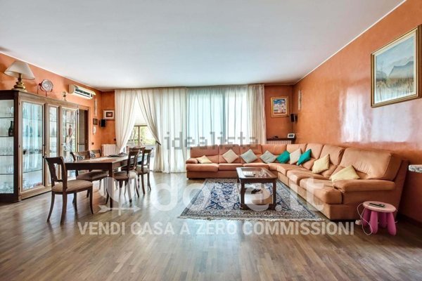 appartamento in vendita a Nova Milanese