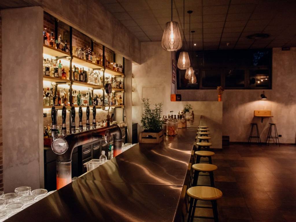 negozio in vendita a Nova Milanese