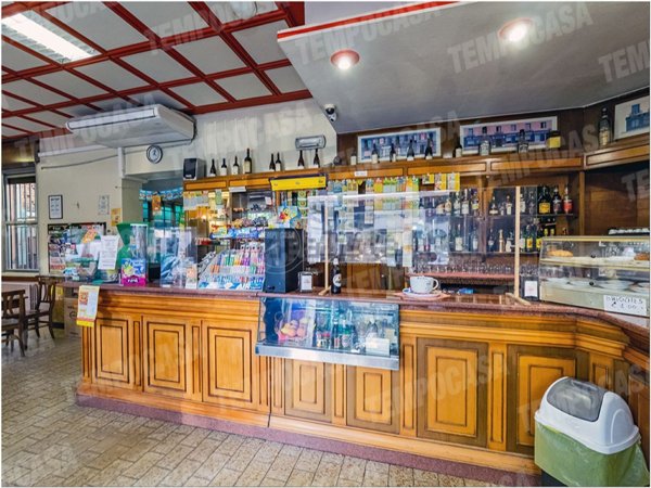 negozio in vendita a Nova Milanese