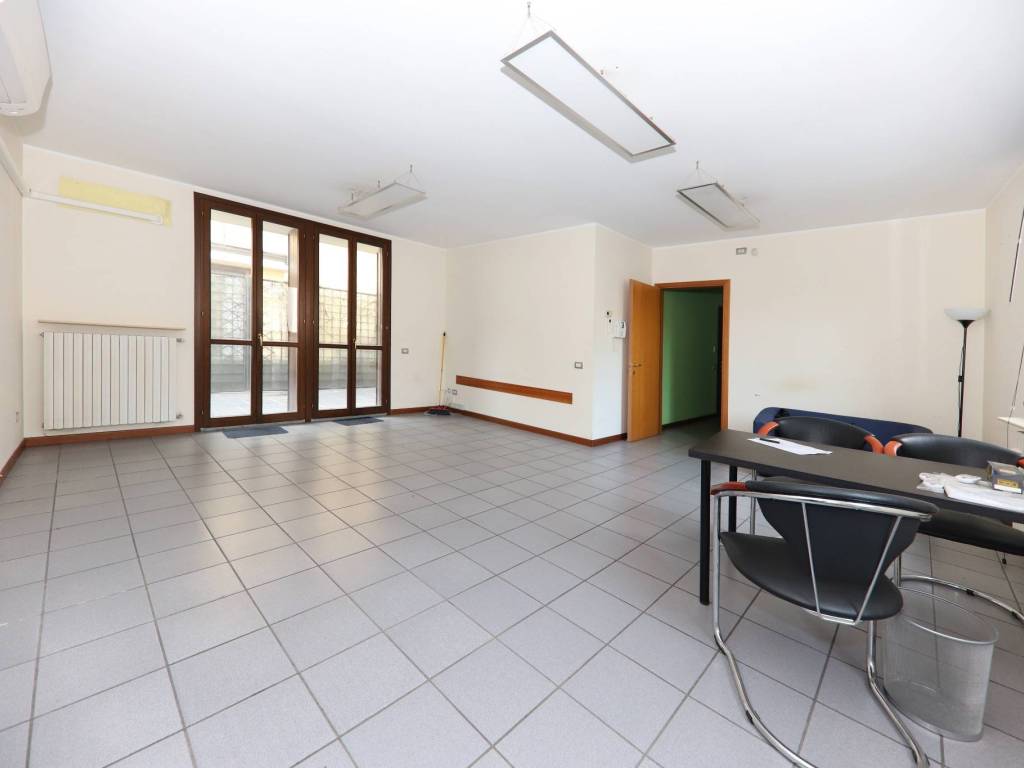 appartamento in vendita a Nova Milanese