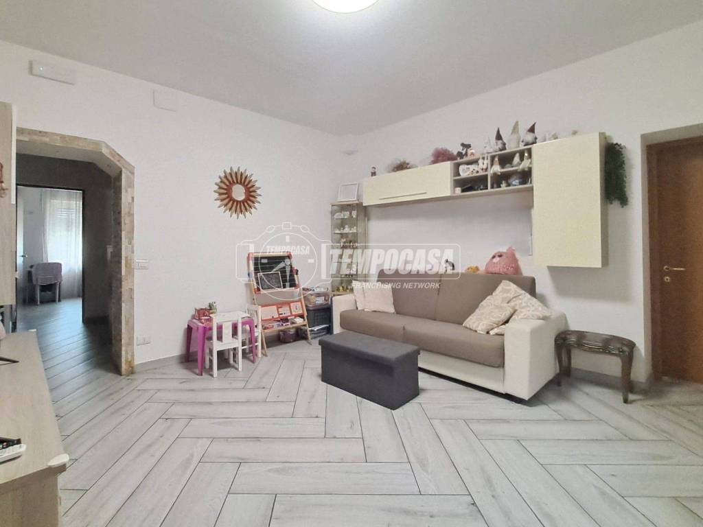 appartamento in vendita a Nova Milanese