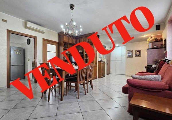 appartamento in vendita a Nova Milanese