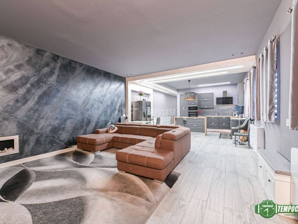 appartamento in vendita a Nova Milanese