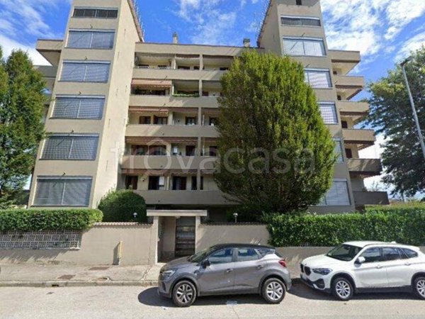 appartamento in vendita a Nova Milanese