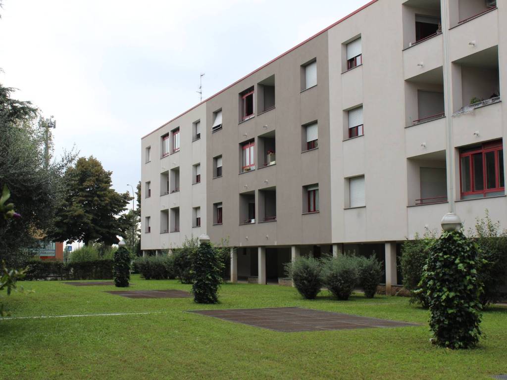 appartamento in vendita a Nova Milanese