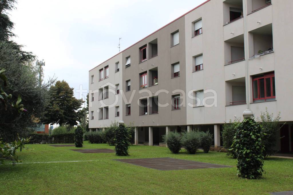 appartamento in vendita a Nova Milanese