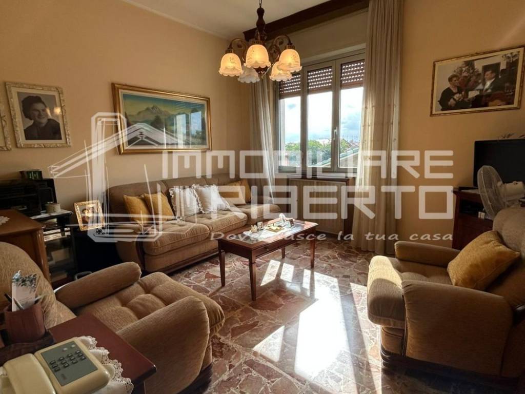 appartamento in vendita a Nova Milanese